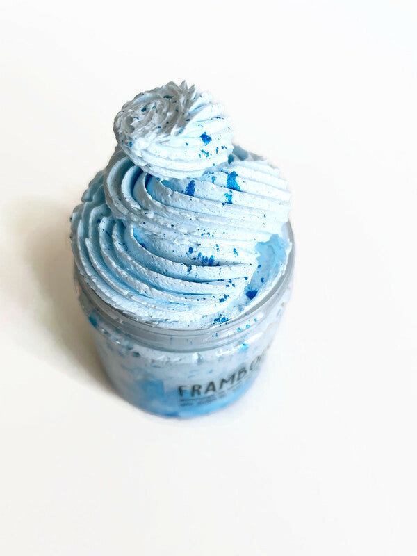 FRAMBOISE BLEUE. Savon exfoliant fouetté